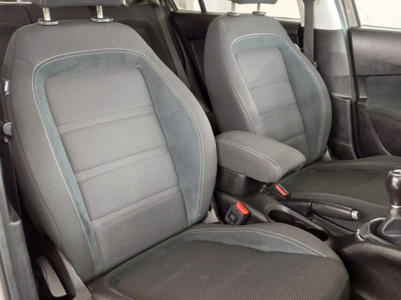 Fiat Tipo Station Wagon 1.3 M-Jet Lounge J17 completo