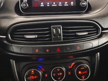 Fiat Tipo Station Wagon 1.3 M-Jet Lounge J17 completo