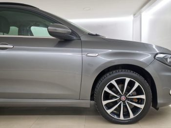 Fiat Tipo Station Wagon 1.3 M-Jet Lounge J17 completo