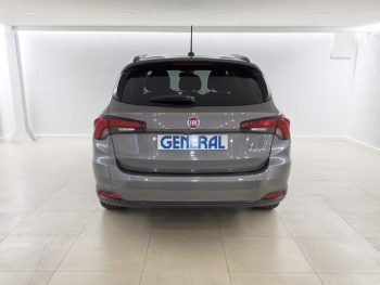 Fiat Tipo Station Wagon 1.3 M-Jet Lounge J17 completo