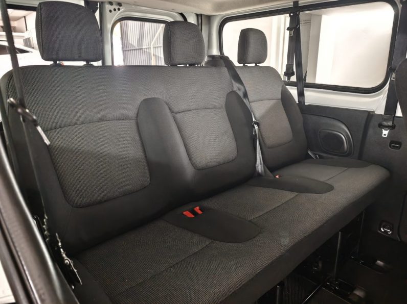 Renault Trafic 2.0 Blue dCi L1 Equilibre 9Lug. completo