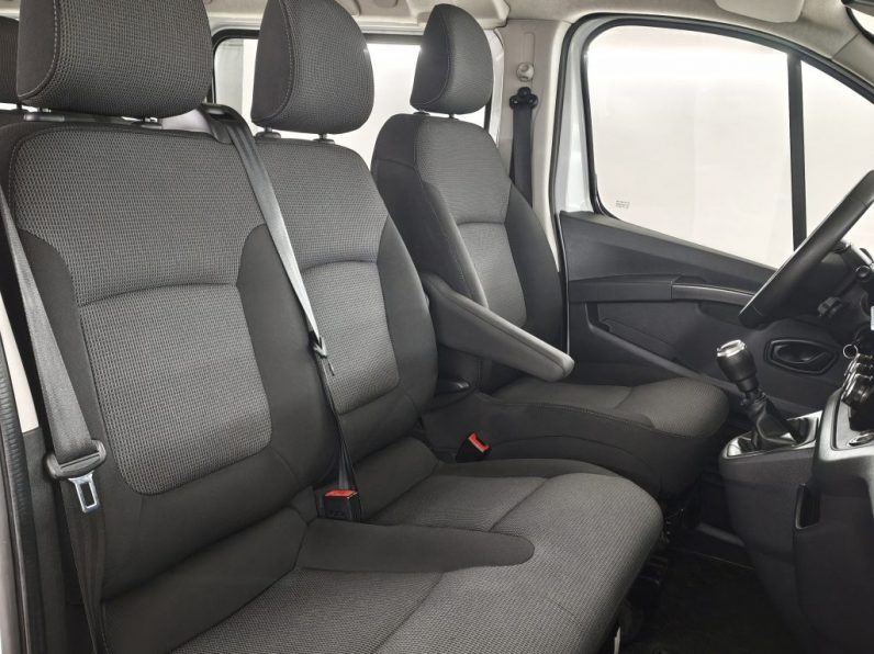 Renault Trafic 2.0 Blue dCi L1 Equilibre 9Lug. completo