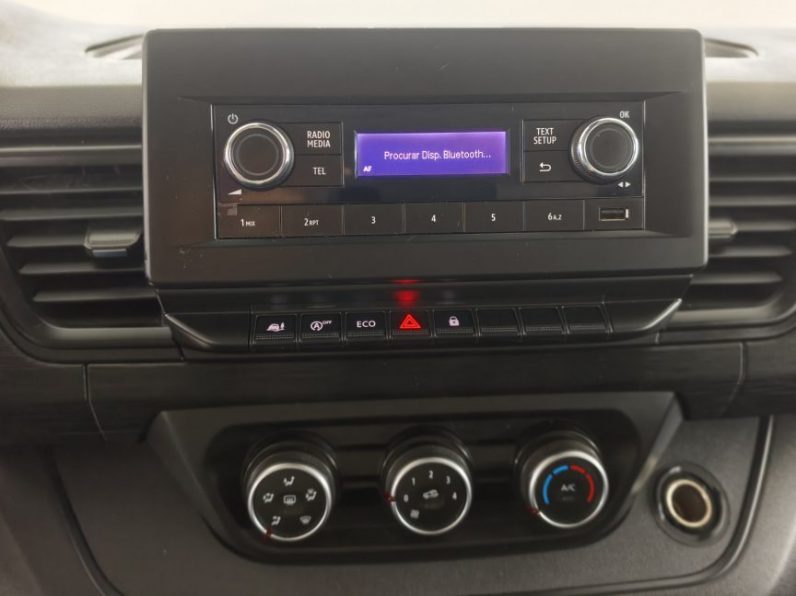 Renault Trafic 2.0 Blue dCi L1 Equilibre 9Lug. completo