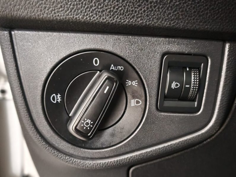 VW Taigo 1.0 TSI Life DSG completo