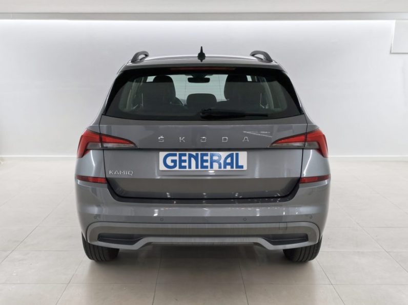 Skoda Kamiq 1.0 TSI Ambition DSG completo