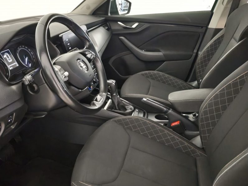Skoda Kamiq 1.0 TSI Ambition DSG completo