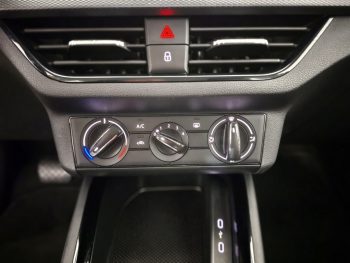Skoda Kamiq 1.0 TSI Ambition DSG completo