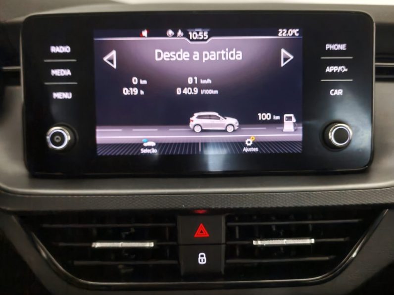 Skoda Kamiq 1.0 TSI Ambition DSG completo