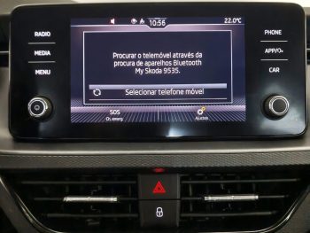Skoda Kamiq 1.0 TSI Ambition DSG completo
