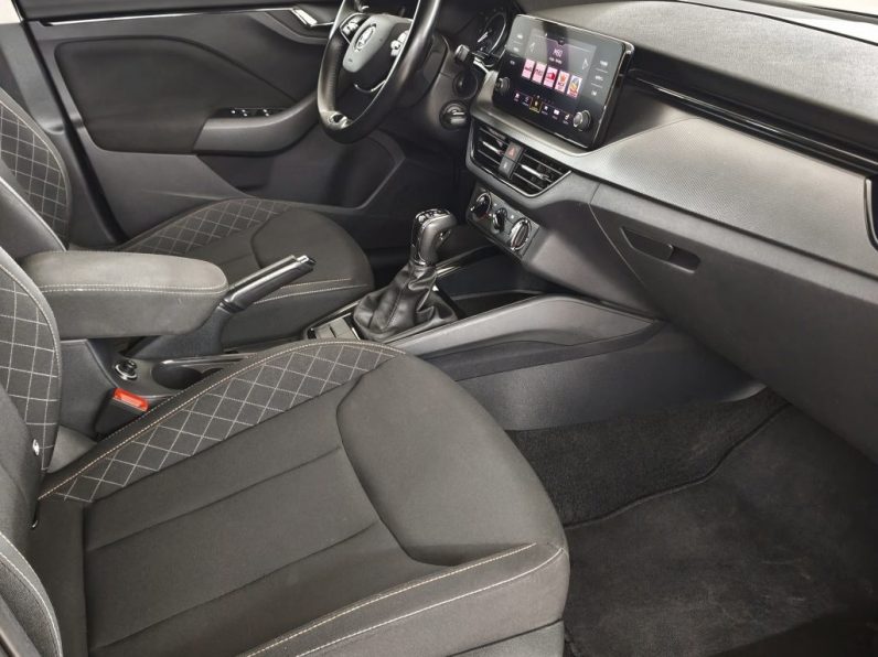 Skoda Kamiq 1.0 TSI Ambition DSG completo