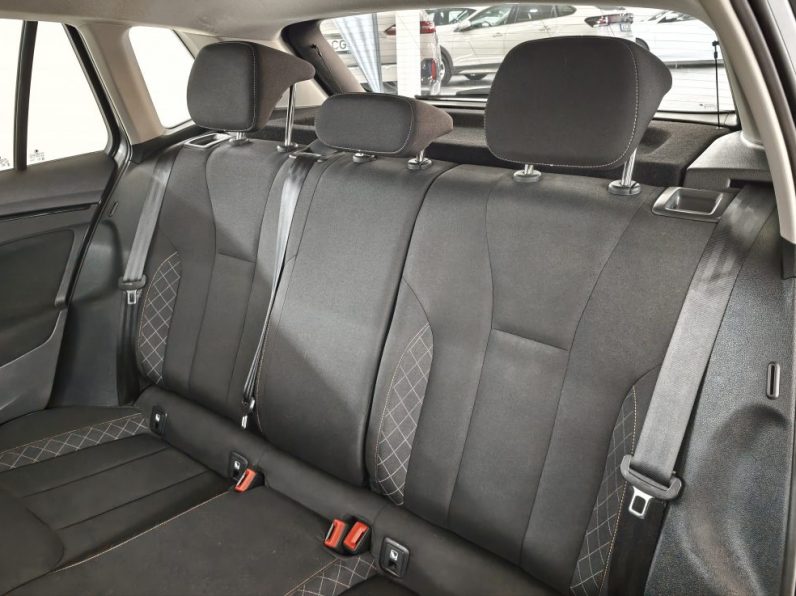 Skoda Kamiq 1.0 TSI Ambition DSG completo