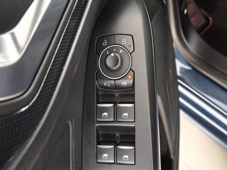 Ford Focus 1.0 EcoBoost MHEV ST-Line Aut. completo