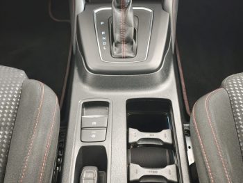 Ford Focus 1.0 EcoBoost MHEV ST-Line Aut. completo