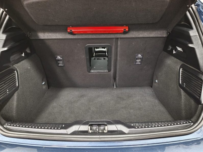 Ford Focus 1.0 EcoBoost MHEV ST-Line Aut. completo