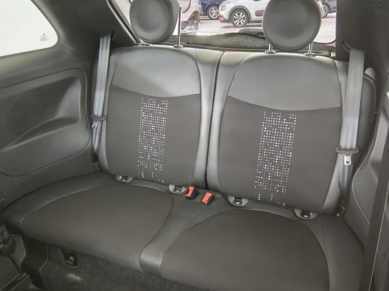 Fiat 500 1.0 Hybrid Connect completo
