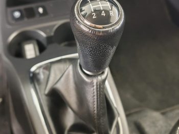 Mitsubishi Space Star 1.2 Connect Edition completo
