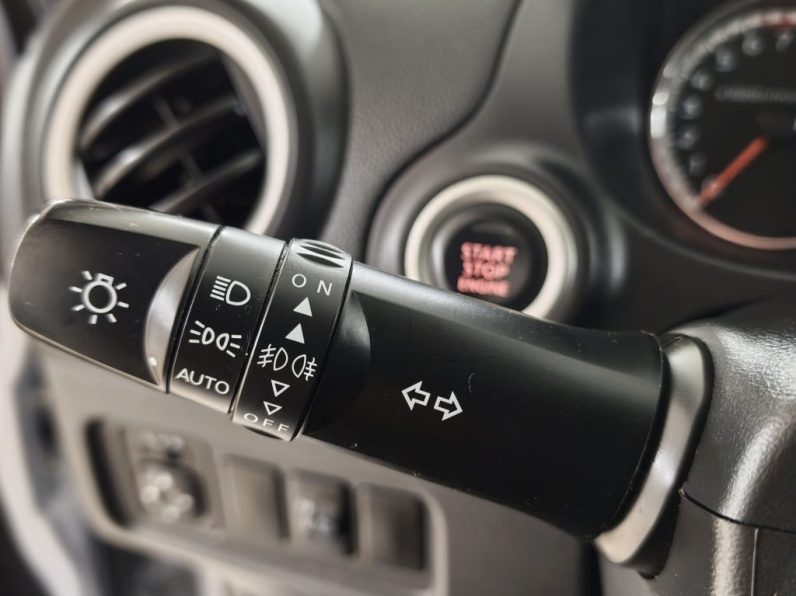 Mitsubishi Space Star 1.2 Connect Edition completo