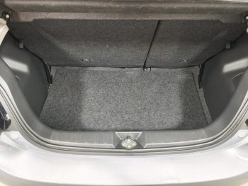 Mitsubishi Space Star 1.2 Connect Edition completo