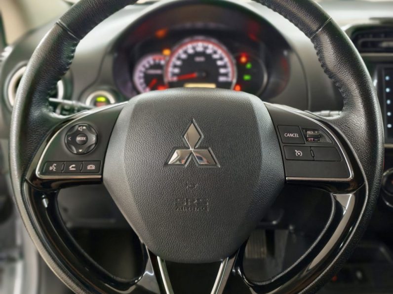 Mitsubishi Space Star 1.2 Connect Edition completo