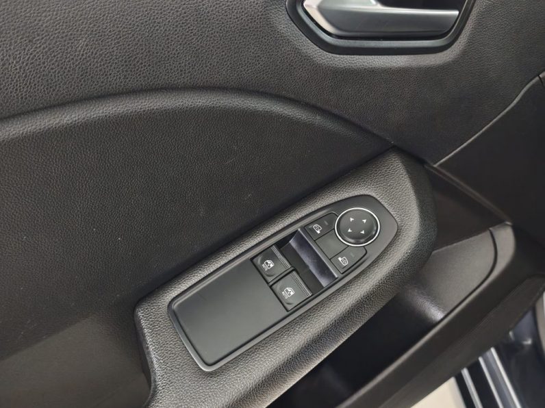 Renault Clio 1.0 TCe Limited completo