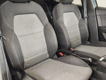 Renault Clio 1.0 TCe Limited completo