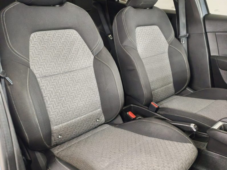 Renault Clio 1.0 TCe Limited completo