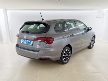 Fiat Tipo Station Wagon 1.0 GSE T3 City Life completo