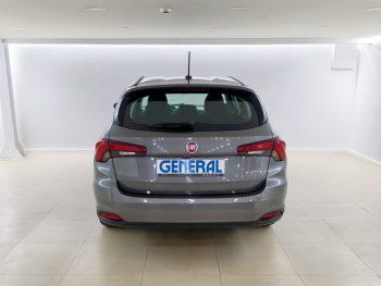 Fiat Tipo Station Wagon 1.0 GSE T3 City Life completo