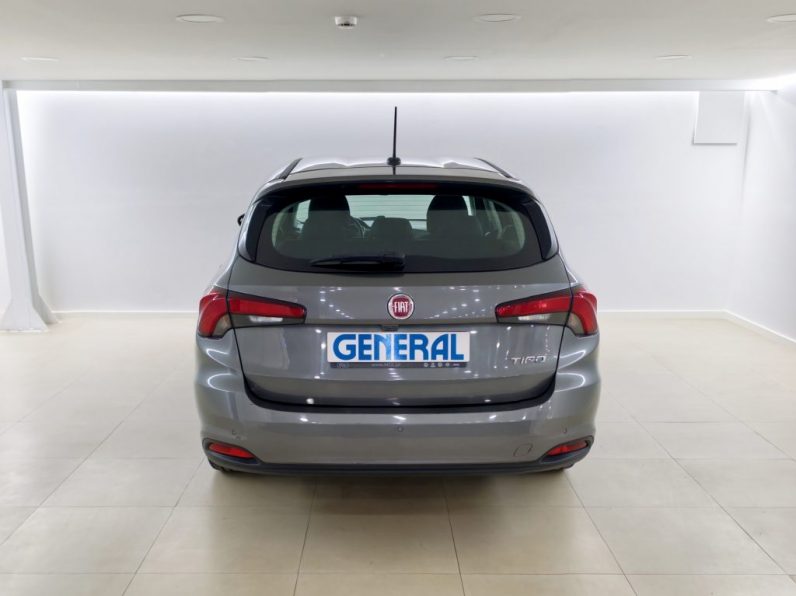 Fiat Tipo Station Wagon 1.0 GSE T3 City Life completo