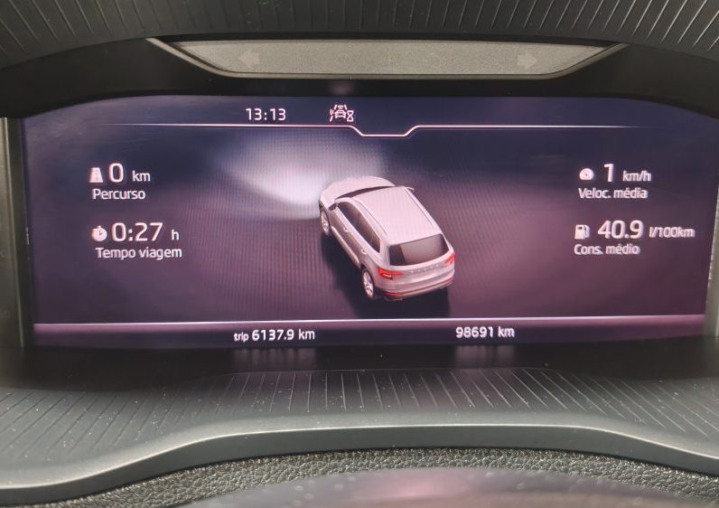 Skoda Karoq 2.0 TDI Ambition completo