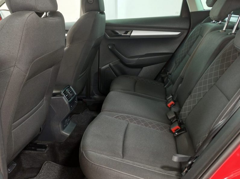 Skoda Karoq 2.0 TDI Ambition completo