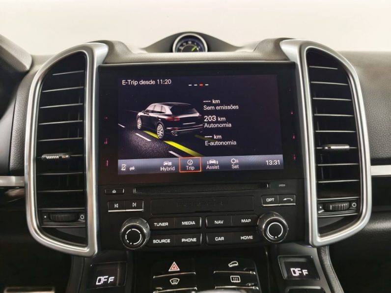 Porsche Cayenne S E-Hybrid Platinum Edition completo