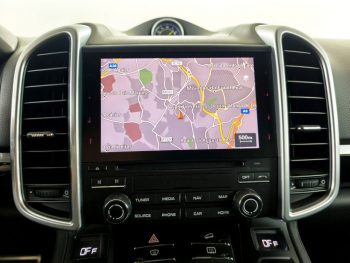 Porsche Cayenne S E-Hybrid Platinum Edition completo
