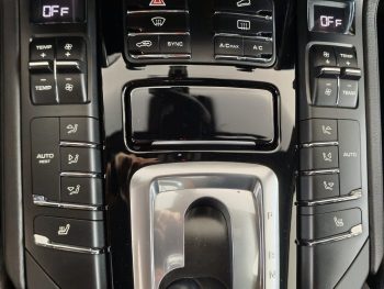 Porsche Cayenne S E-Hybrid Platinum Edition completo