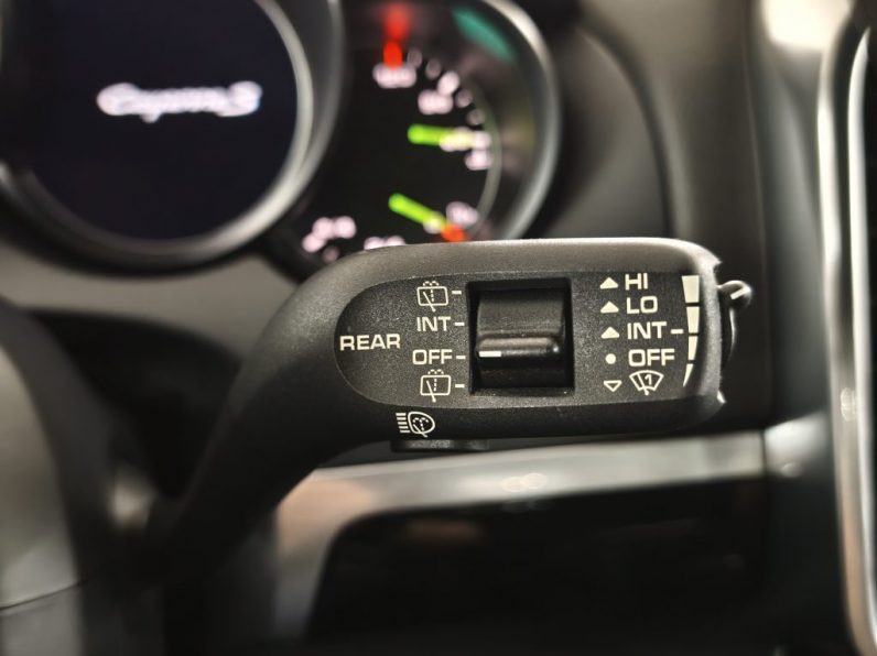 Porsche Cayenne S E-Hybrid Platinum Edition completo