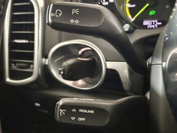 Porsche Cayenne S E-Hybrid Platinum Edition completo