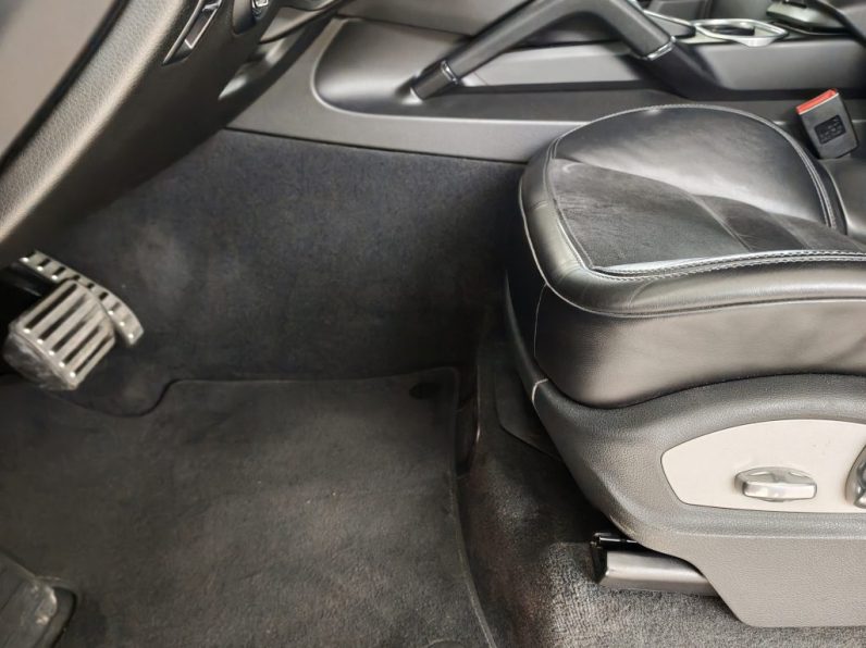 Porsche Cayenne S E-Hybrid Platinum Edition completo