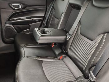 Jeep Compass 1.5 TG e-Hybrid Limited DCT completo