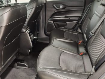 Jeep Compass 1.5 TG e-Hybrid Limited DCT completo