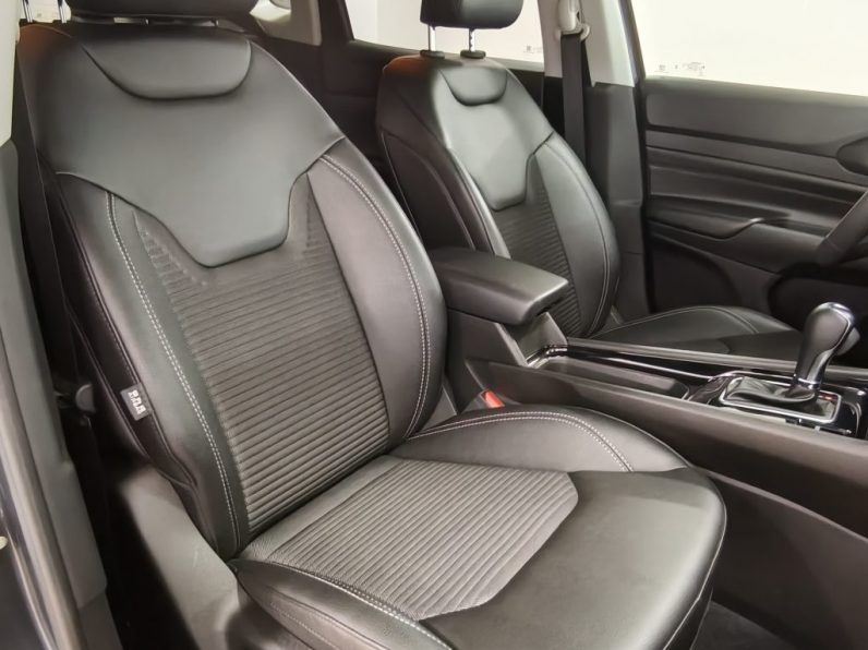 Jeep Compass 1.5 TG e-Hybrid Limited DCT completo