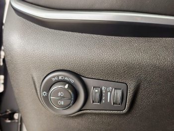 Jeep Compass 1.5 TG e-Hybrid Limited DCT completo