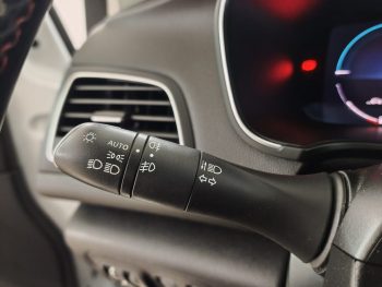 Renault Mégane ST 1.6 E-Tech Plug-In Hybrid R.S. Line Aut. completo