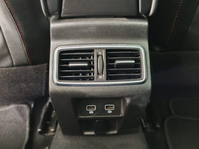 Renault Mégane ST 1.6 E-Tech Plug-In Hybrid R.S. Line Aut. completo
