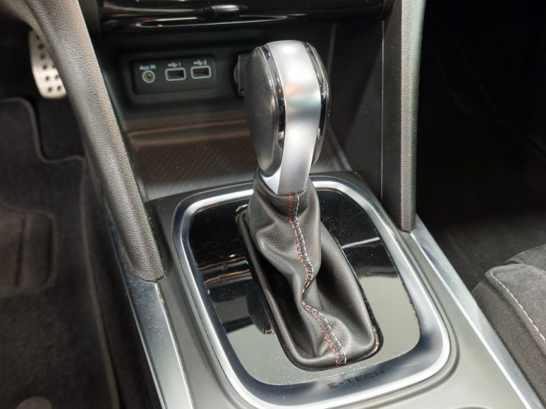 Renault Mégane ST 1.6 E-Tech Plug-In Hybrid R.S. Line Aut. completo