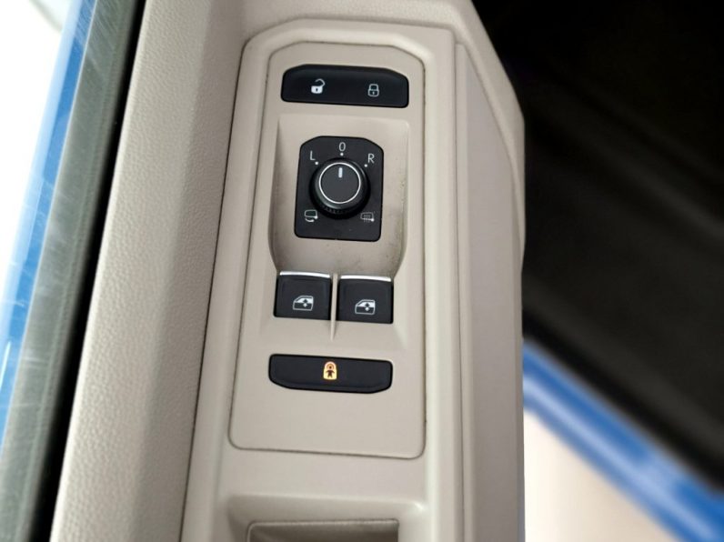 VW Multivan 1.4 TSI e-Hybrid Life DSG completo
