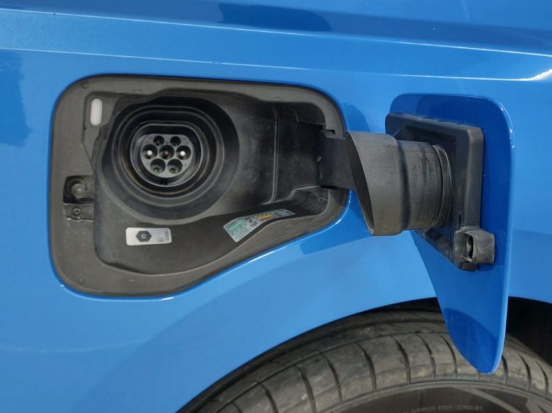 VW Multivan 1.4 TSI e-Hybrid Life DSG completo