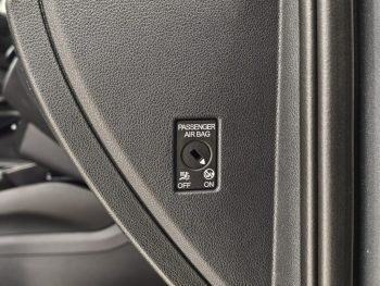 Skoda Fabia 1.0 TSI Ambition completo