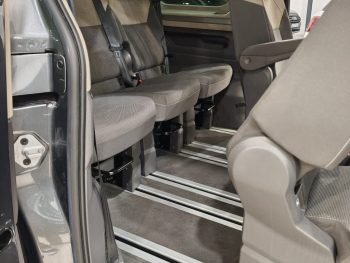 VW Multivan 2.0 TDI Life DSG completo