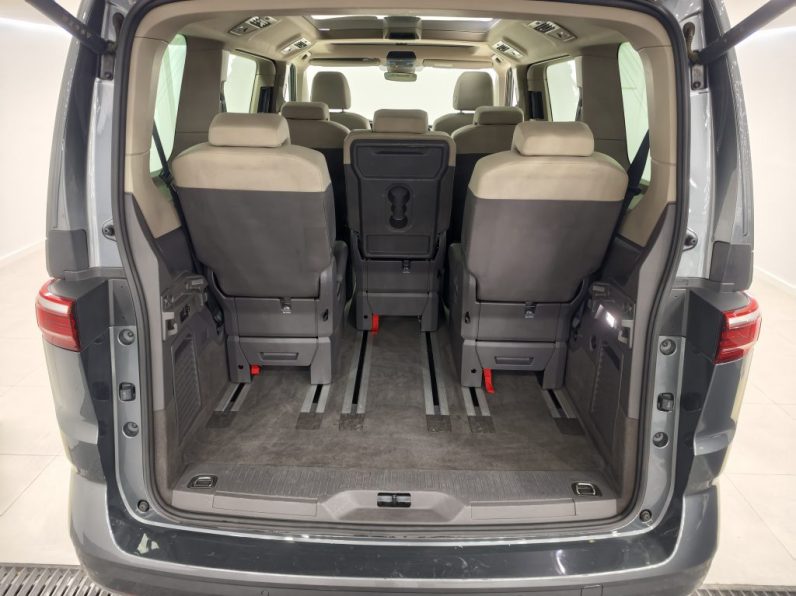 VW Multivan 2.0 TDI Life DSG completo
