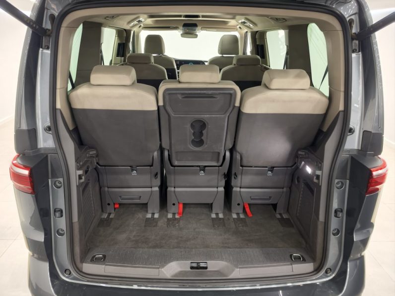 VW Multivan 2.0 TDI Life DSG completo